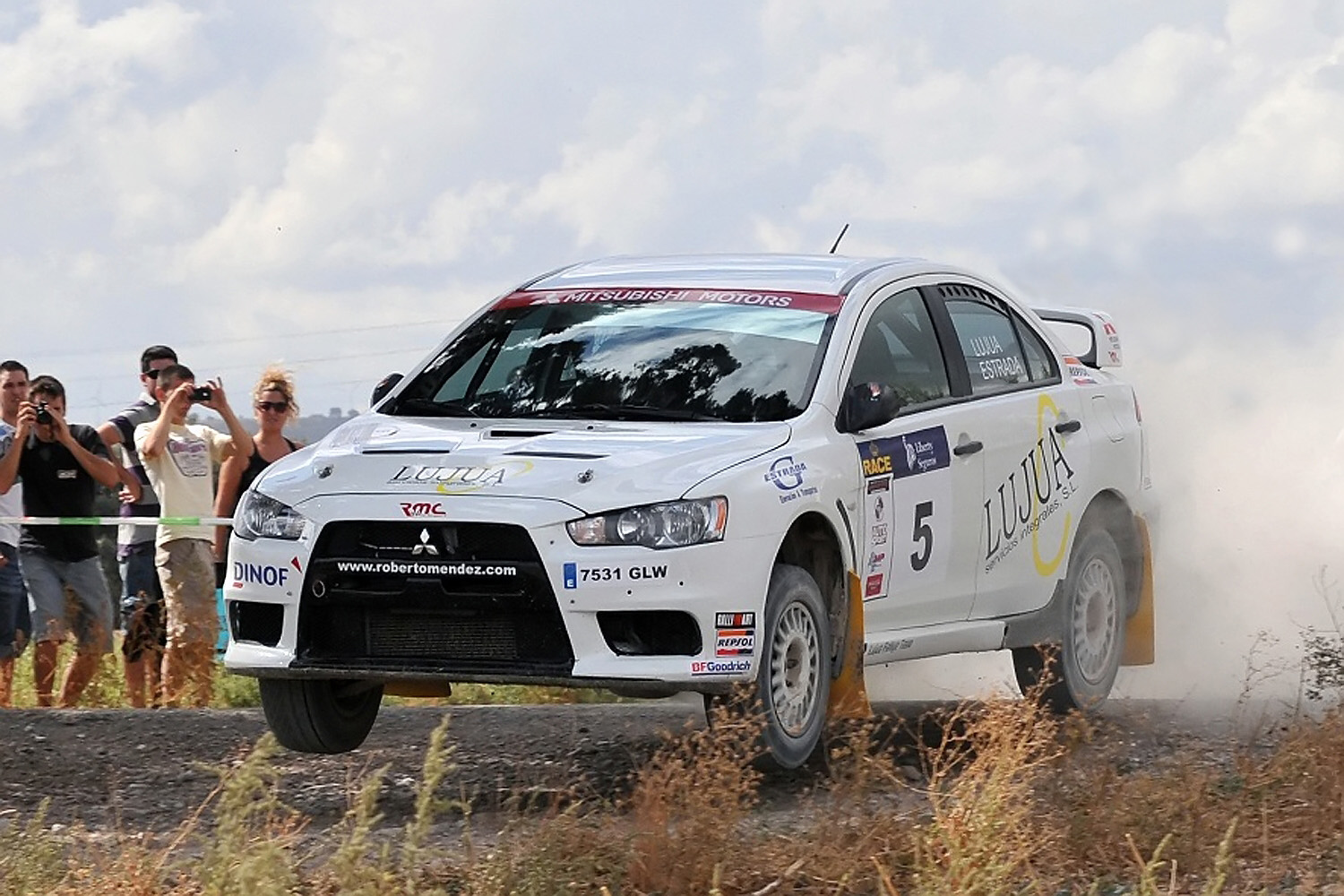 11 03 LUJUA GANA EL GR.N EN EL RALLYE DE TIERRA CIUTAT DE CERVERA